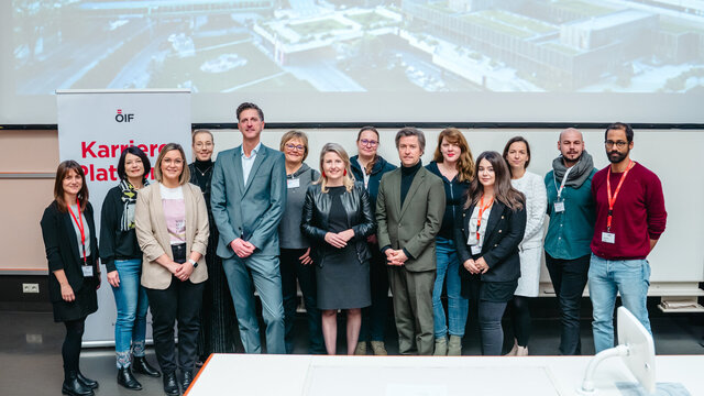 Gruppenfoto ÖIF-Karriereplattform für Pflege- und Gesundheitsberufe