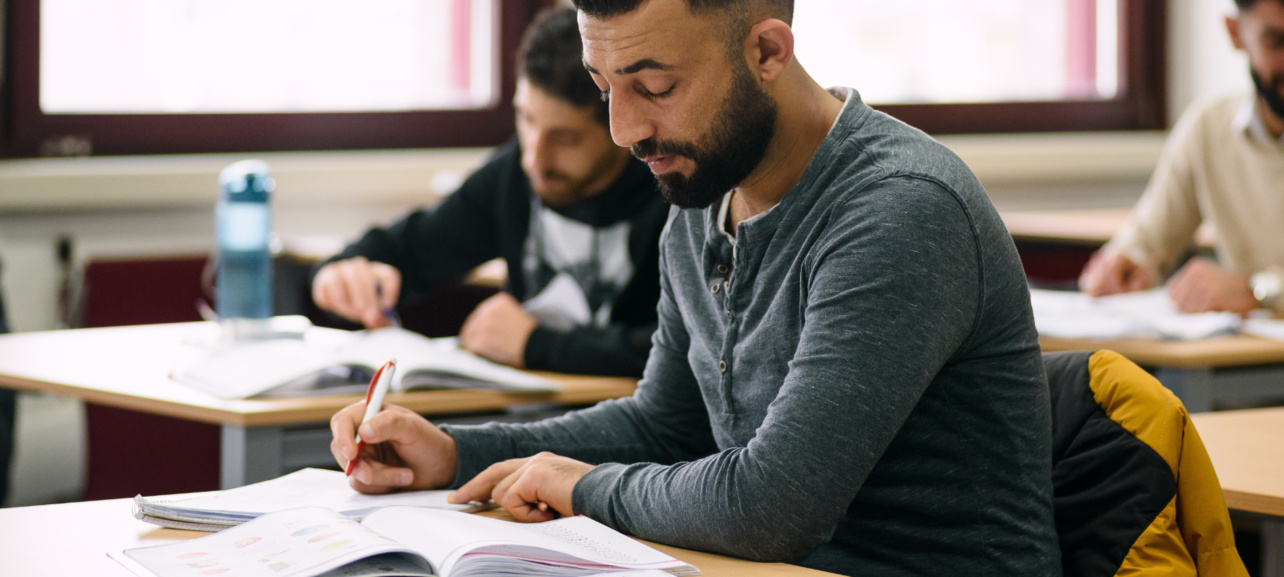 Flüchtling im ÖIF-Deutschkurs
