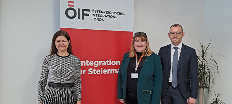 Landesrätin Doris Kampus zu Besuch im IZ Steiermark