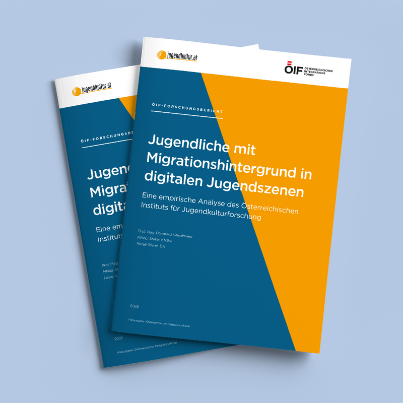 Zwei Dokumente mit dem Titel „Jugendliche mit Migrationshintergrund in digitalen Jugendsszenen“.