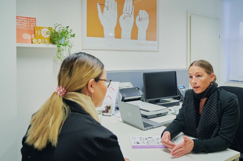 Rechtliches Orientierungsgespräch im Frauenzentrum