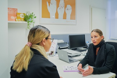 Rechtliches Orientierungsgespräch im Frauenzentrum