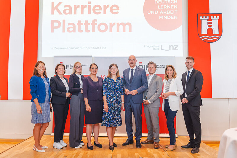 Gruppenbild ÖIF-Karriereplattform