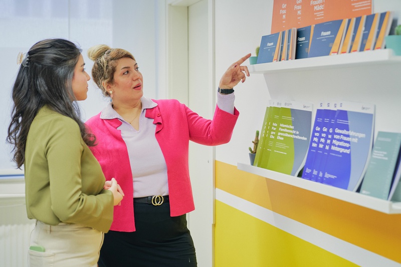  ÖIF-Juristinnen klären im Einzelsetting über rechtliche Möglichkeiten auf