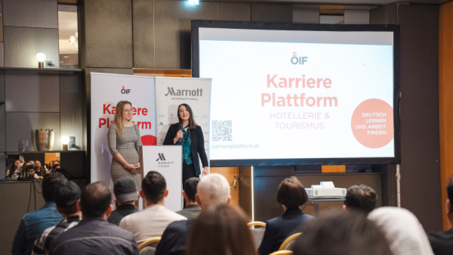 Tamara Hildner (ÖIF) und Sonja Ziganek (ÖIF) bei Karriereplattform