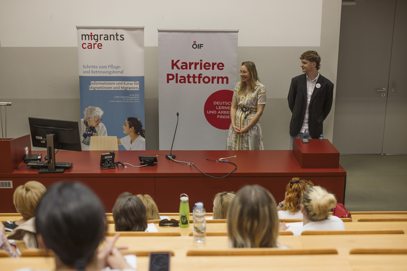 Präsentation über die ÖIF-Initiative "Migrants Care"