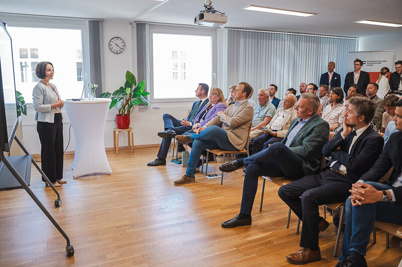 Publikum applaudiert bei Fachveranstaltung