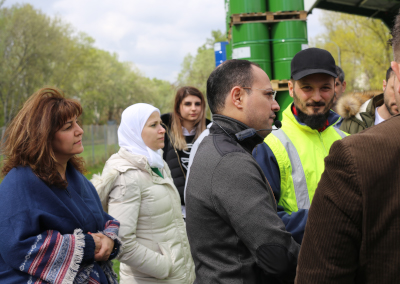 Fluchtlinge Besuchen Unternehmen Lukoil Osterreichischer Integrationsfonds Oif